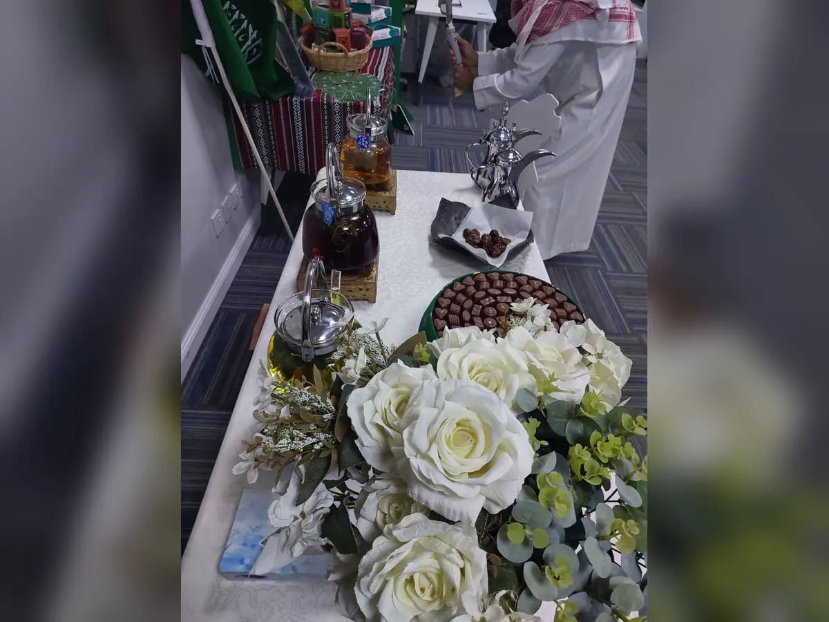 قهوجيين وصبابين وطاقم ضيافة للحفلات والمناسبات - صورة 5